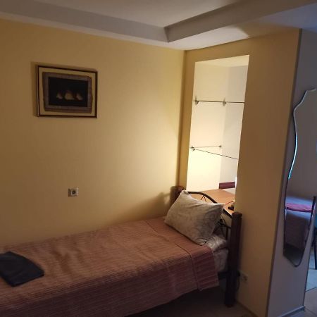 Westend Hostel Kiev Dış mekan fotoğraf
