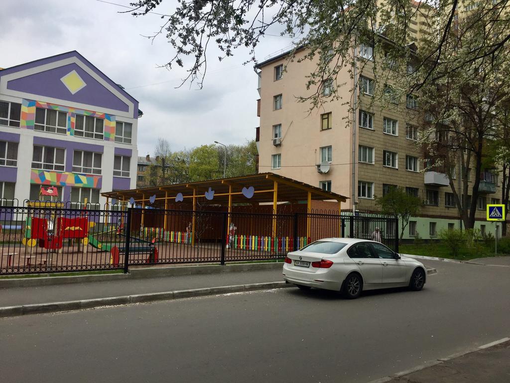 Westend Hostel Kiev Dış mekan fotoğraf