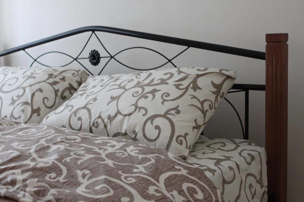 Westend Hostel Kiev Dış mekan fotoğraf